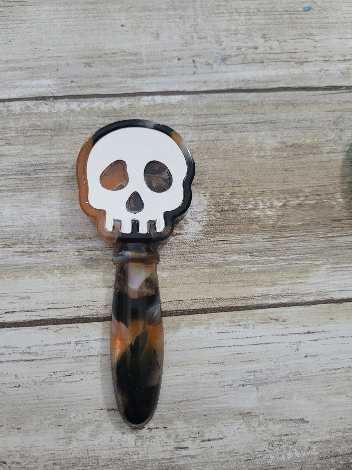 Mirror- Skulls