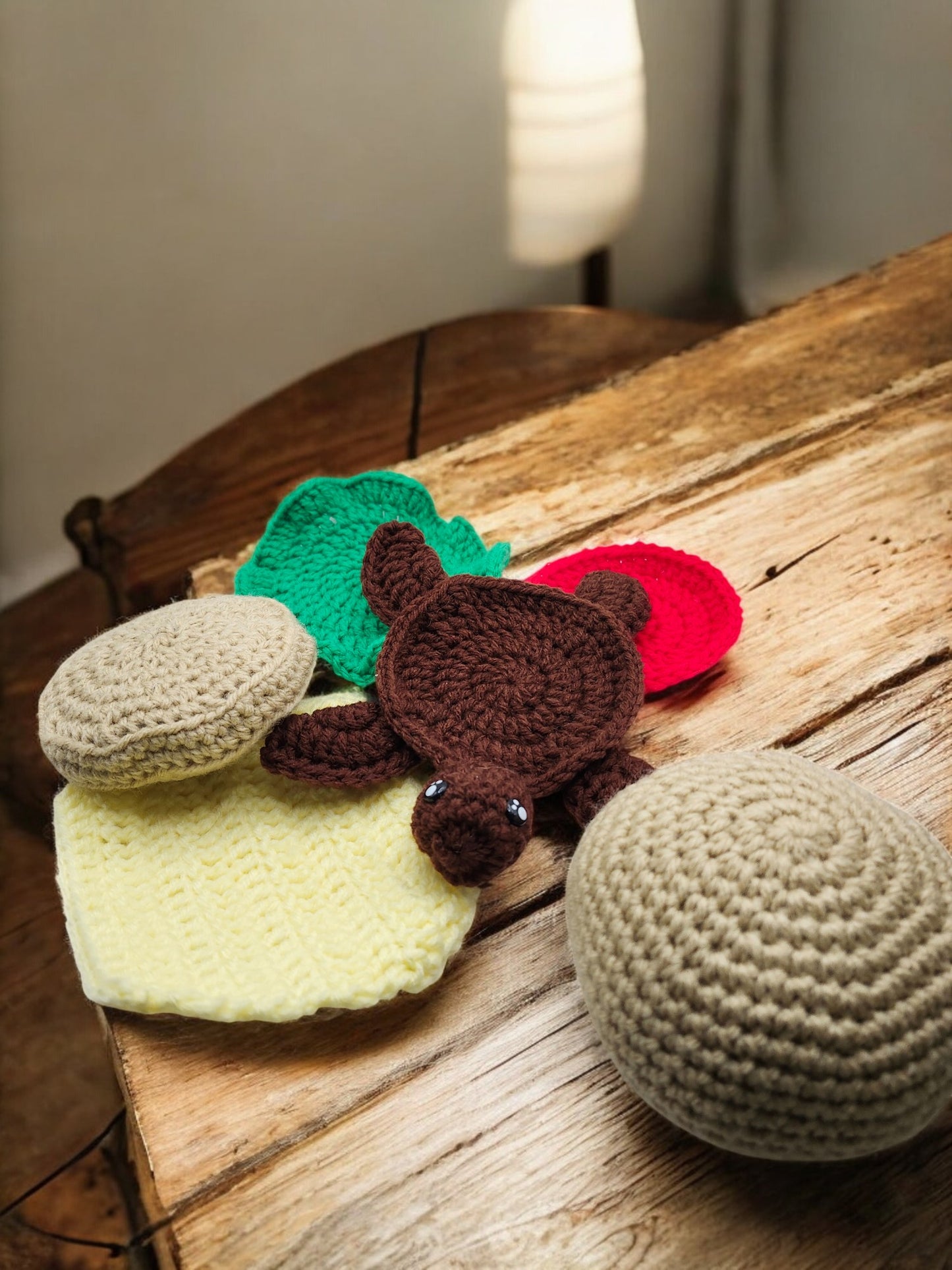 Turtle-Burger Rattle Set