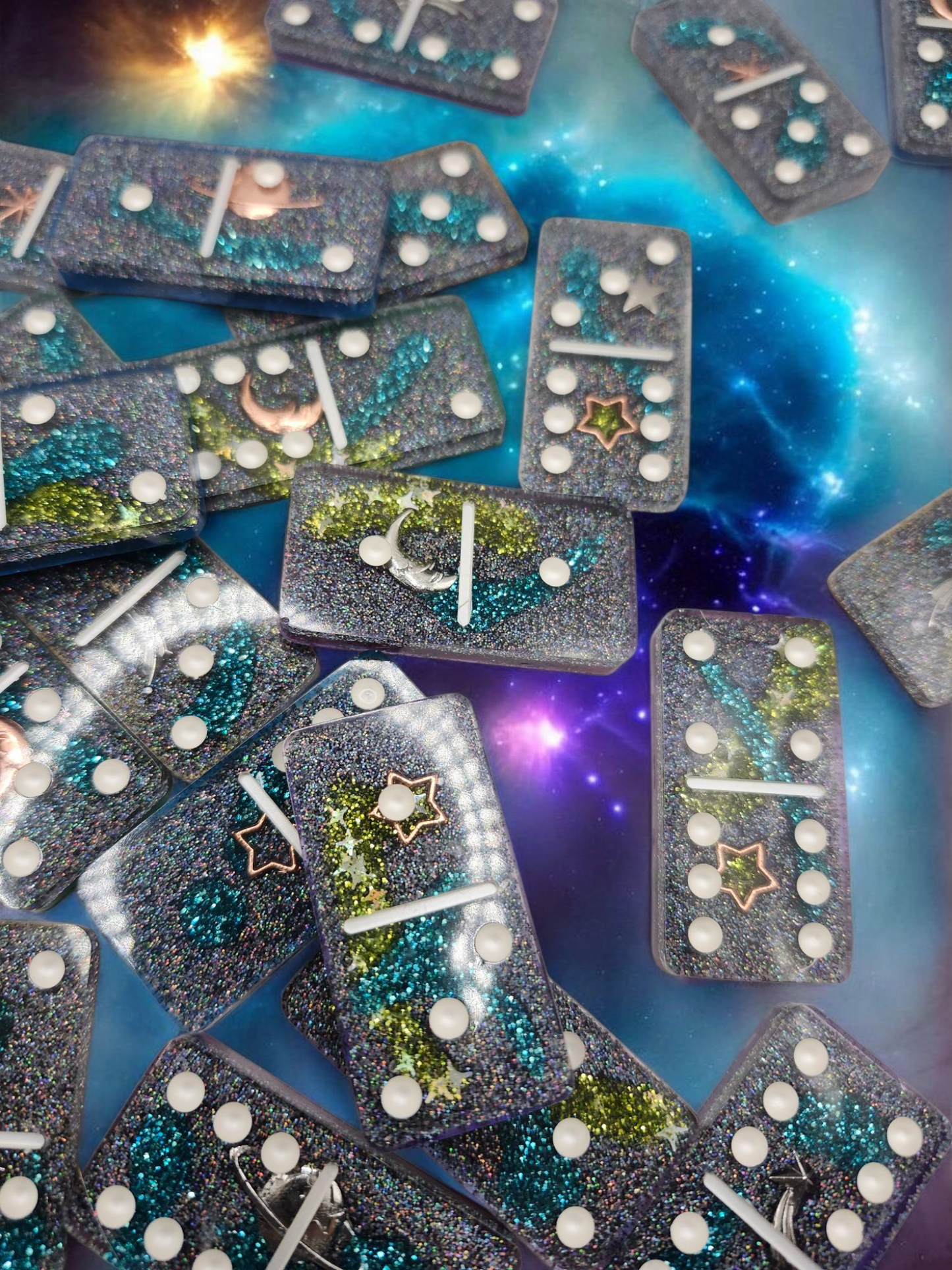 Dominoes