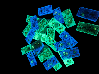 Dominoes